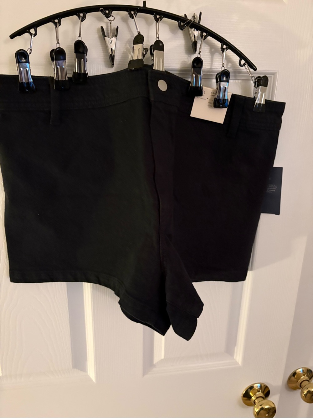 Universal Threads Women’s Denim Black Shorts New (16)